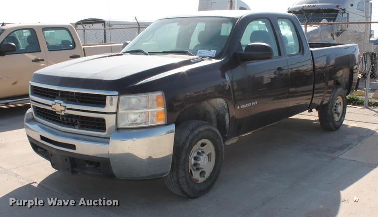 image for item DB5179 2008 Chevrolet Silverado 2500HD LS Ext. Cab pickup truck