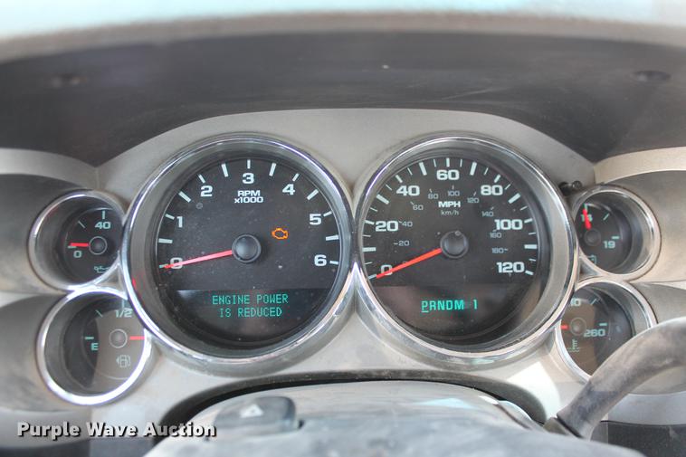 image for item DB5179 2008 Chevrolet Silverado 2500HD LS Ext. Cab pickup truck