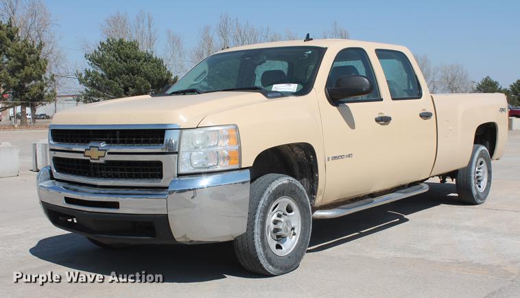 image for item DB5181 2009 Chevrolet Silverado 2500HD Crew Cab pickup truck