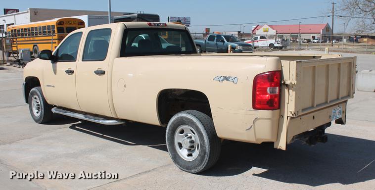 image for item DB5181 2009 Chevrolet Silverado 2500HD Crew Cab pickup truck