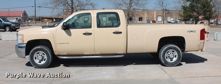 image for item DB5181 2009 Chevrolet Silverado 2500HD Crew Cab pickup truck