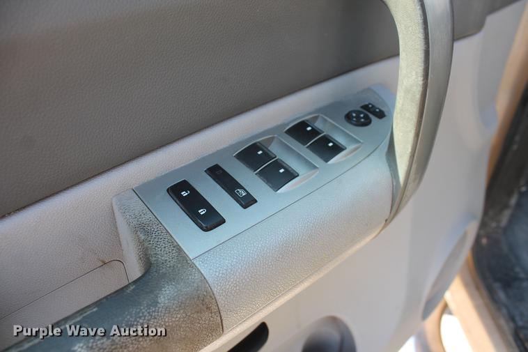 image for item DB5181 2009 Chevrolet Silverado 2500HD Crew Cab pickup truck