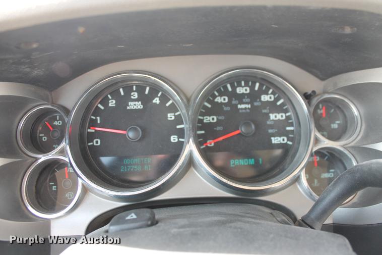 image for item DB5181 2009 Chevrolet Silverado 2500HD Crew Cab pickup truck