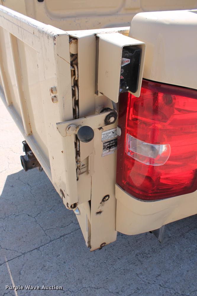 image for item DB5181 2009 Chevrolet Silverado 2500HD Crew Cab pickup truck