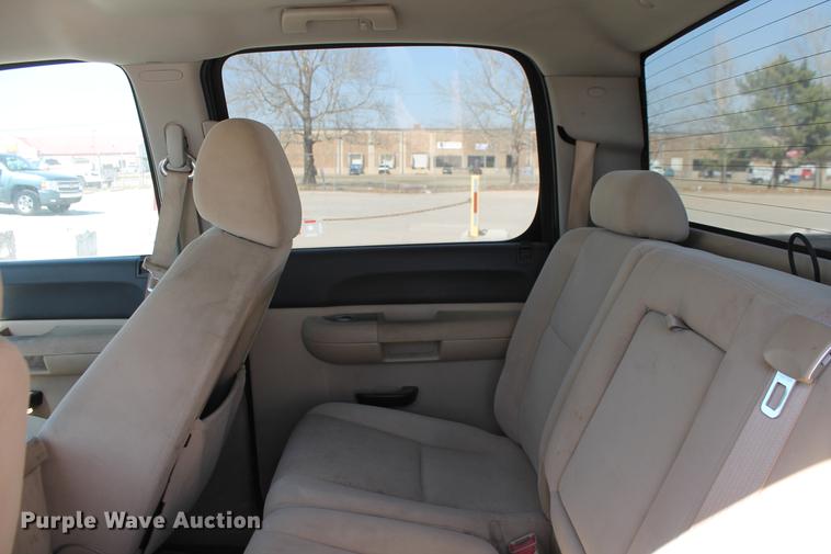 image for item DB5182 2008 Chevrolet Silverado 1500 LT Crew Cab pickup truck