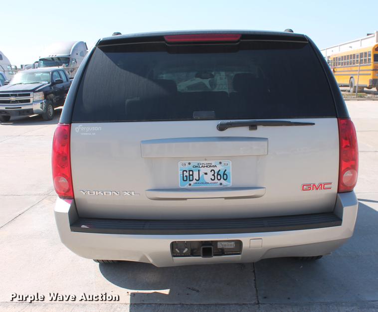 image for item DB5183 2007 GMC Yukon XL SUV
