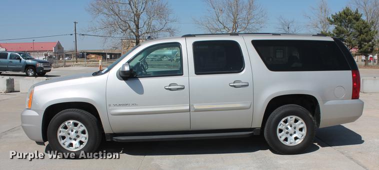 image for item DB5183 2007 GMC Yukon XL SUV