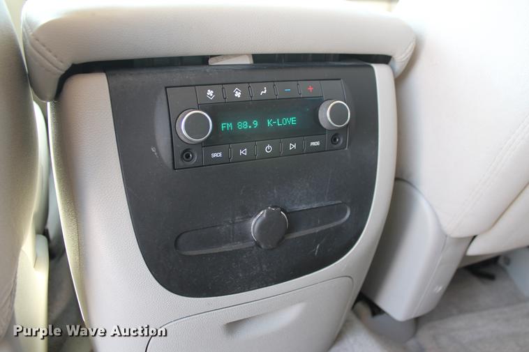 image for item DB5183 2007 GMC Yukon XL SUV