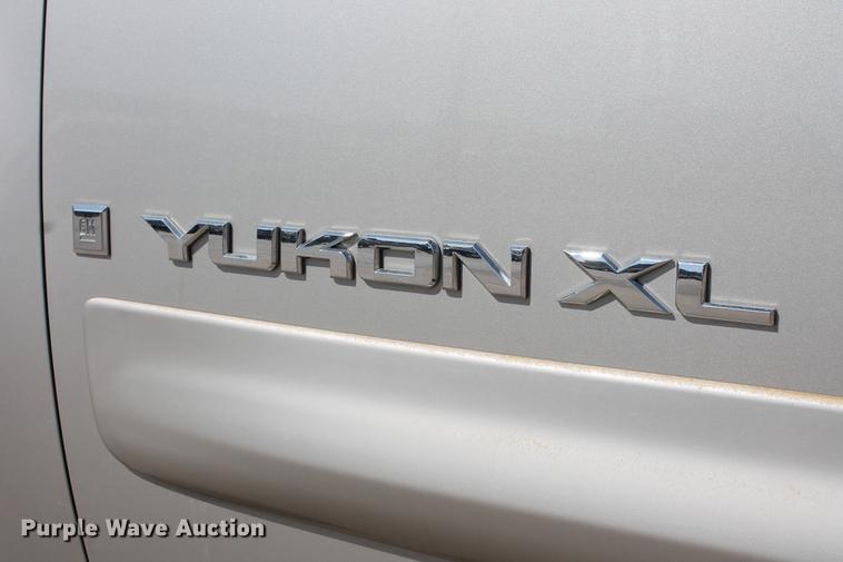 image for item DB5183 2007 GMC Yukon XL SUV