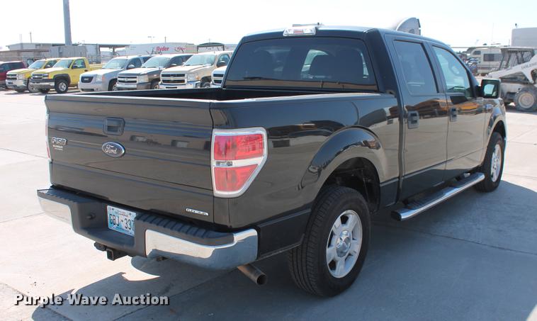 image for item DB5184 2010 Ford F150 XLT SuperCrew pickup truck