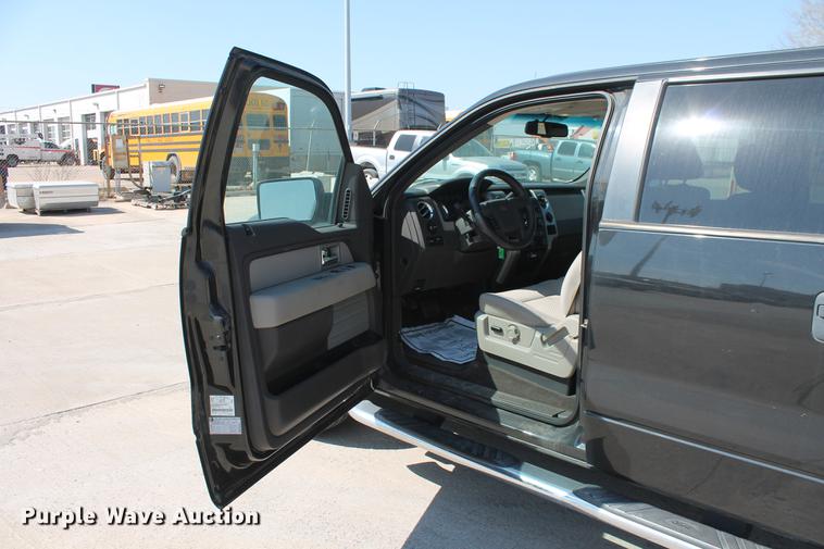 image for item DB5184 2010 Ford F150 XLT SuperCrew pickup truck