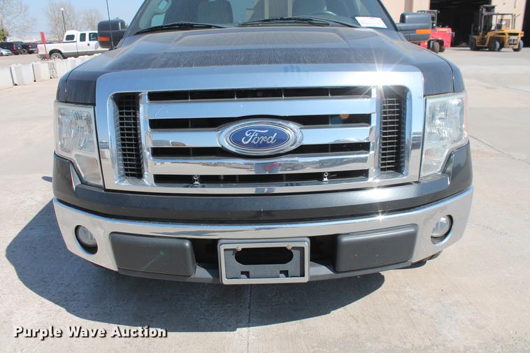 image for item DB5184 2010 Ford F150 XLT SuperCrew pickup truck