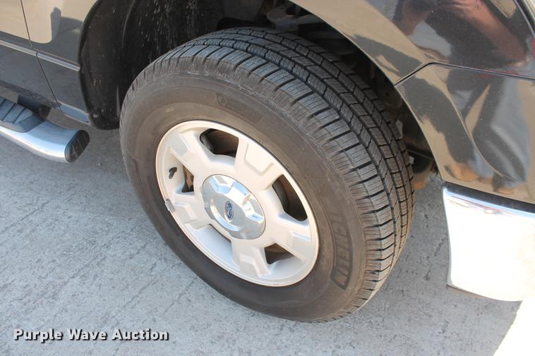 image for item DB5184 2010 Ford F150 XLT SuperCrew pickup truck