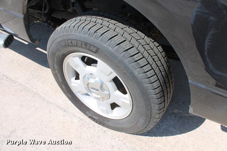 image for item DB5184 2010 Ford F150 XLT SuperCrew pickup truck