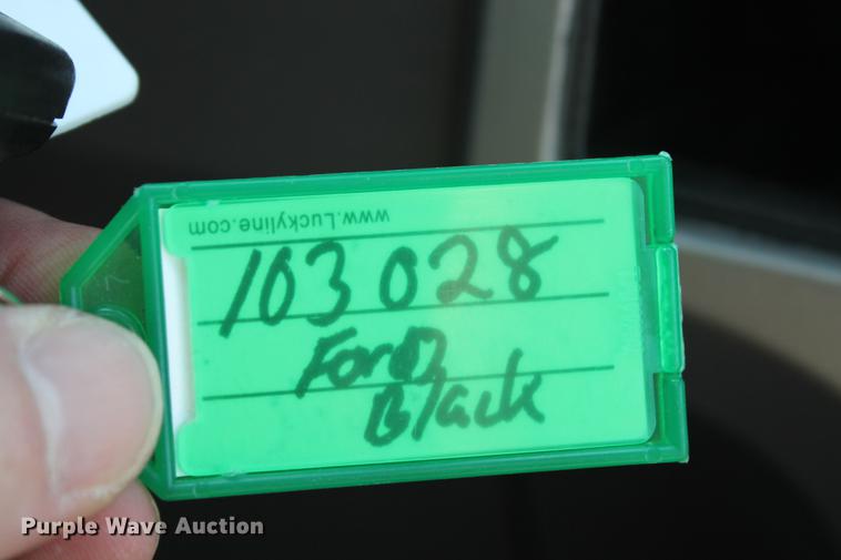 image for item DB5184 2010 Ford F150 XLT SuperCrew pickup truck