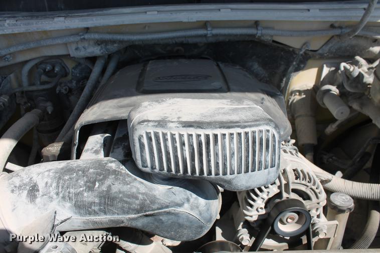 image for item DB5186 2012 Chevrolet Silverado 2500HD LS Ext. Cab pickup truck