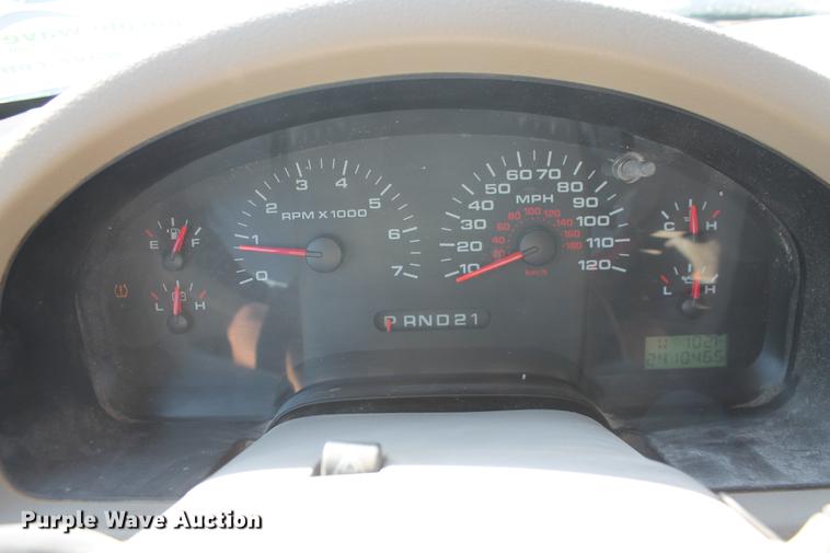 image for item DB5188 2007 Ford F150 XLT SuperCrew pickup truck