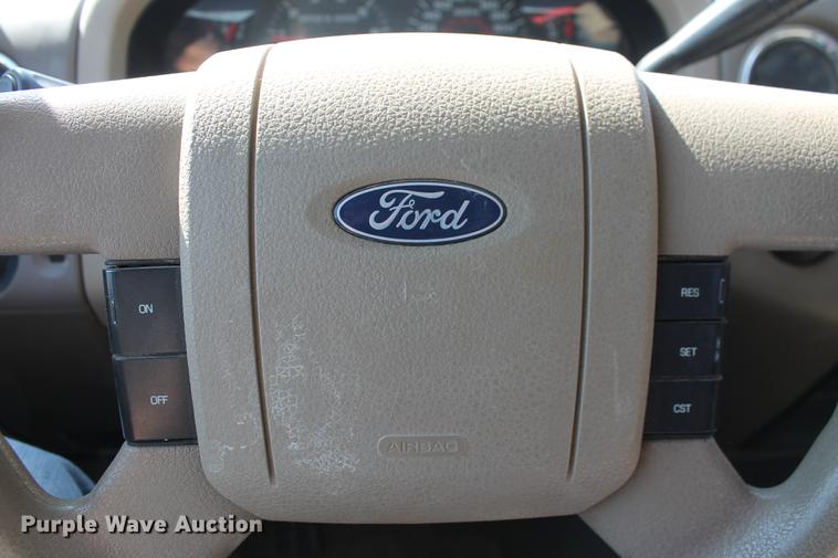 image for item DB5188 2007 Ford F150 XLT SuperCrew pickup truck