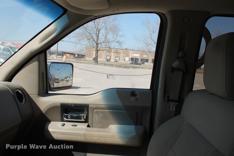 image for item DB5188 2007 Ford F150 XLT SuperCrew pickup truck