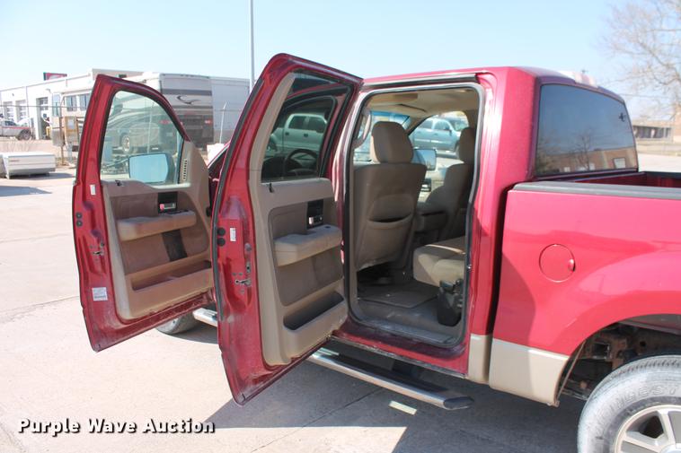 image for item DB5188 2007 Ford F150 XLT SuperCrew pickup truck