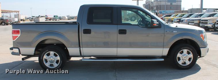image for item DB5189 2011 Ford F150 XLT SuperCrew pickup truck