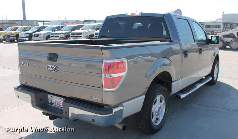 image for item DB5189 2011 Ford F150 XLT SuperCrew pickup truck