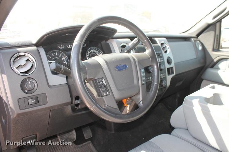 image for item DB5189 2011 Ford F150 XLT SuperCrew pickup truck