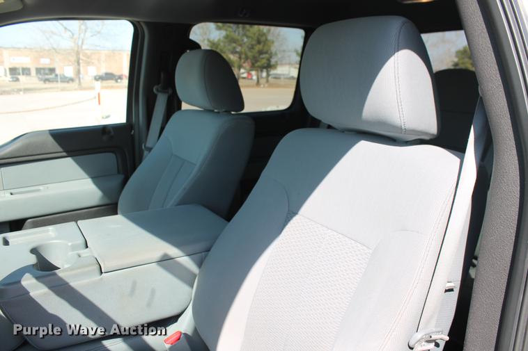 image for item DB5189 2011 Ford F150 XLT SuperCrew pickup truck