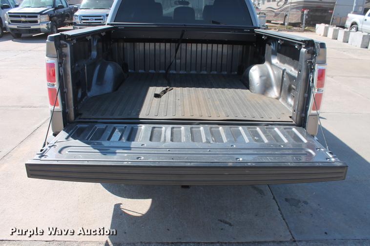 image for item DB5189 2011 Ford F150 XLT SuperCrew pickup truck