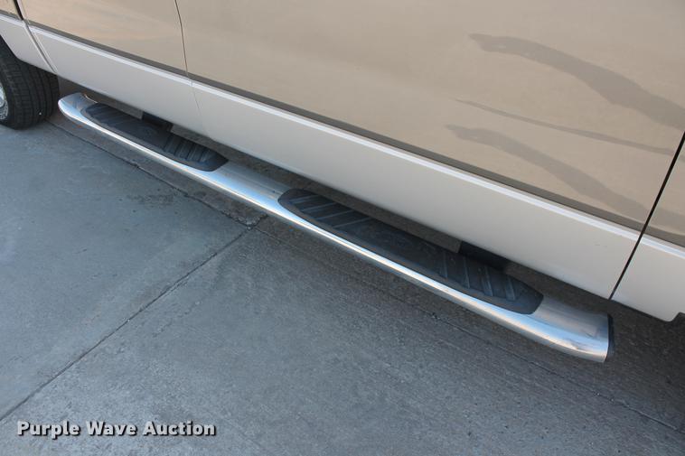 image for item DB5189 2011 Ford F150 XLT SuperCrew pickup truck