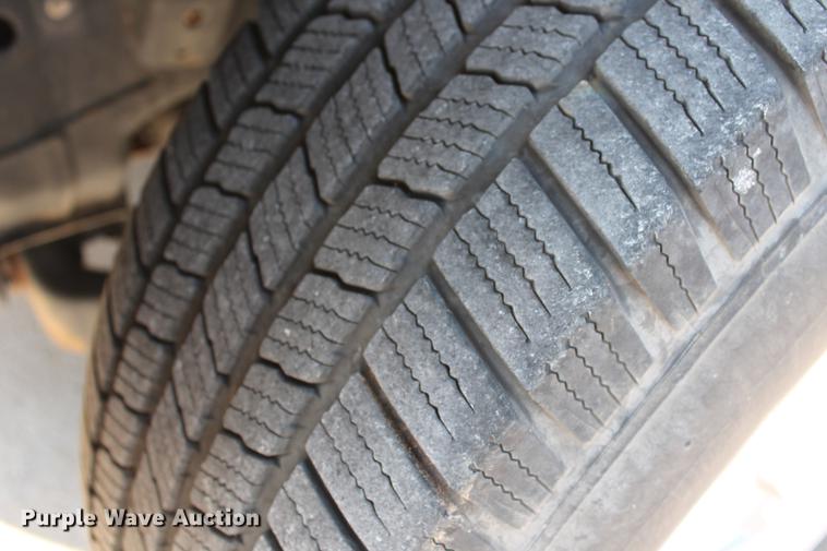 image for item DB5189 2011 Ford F150 XLT SuperCrew pickup truck