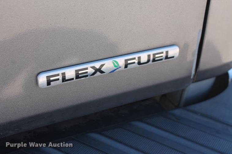 image for item DB5189 2011 Ford F150 XLT SuperCrew pickup truck