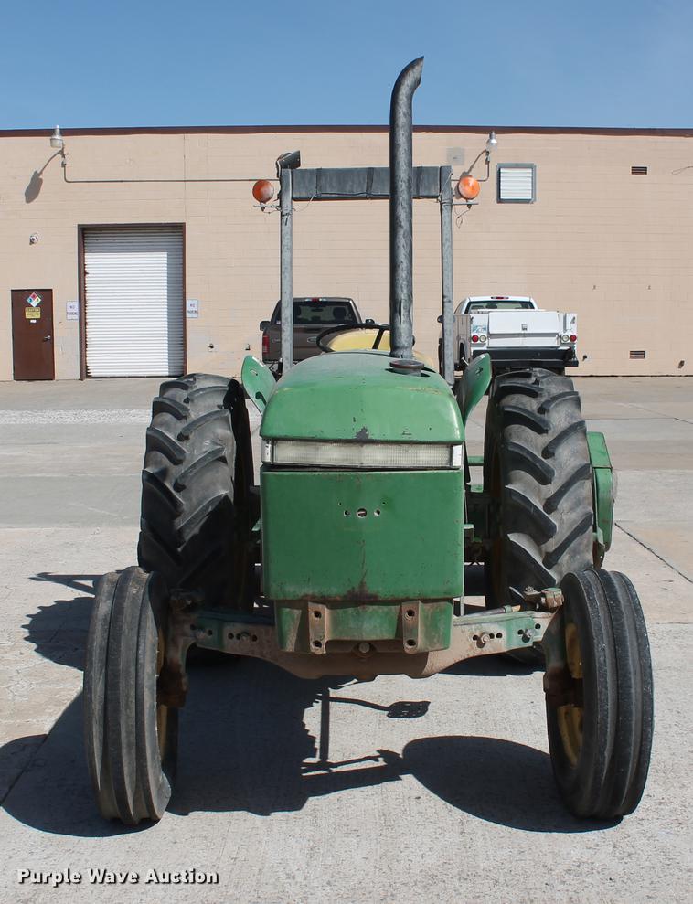 image for item DB5194 1990 John Deere 2155 tractor