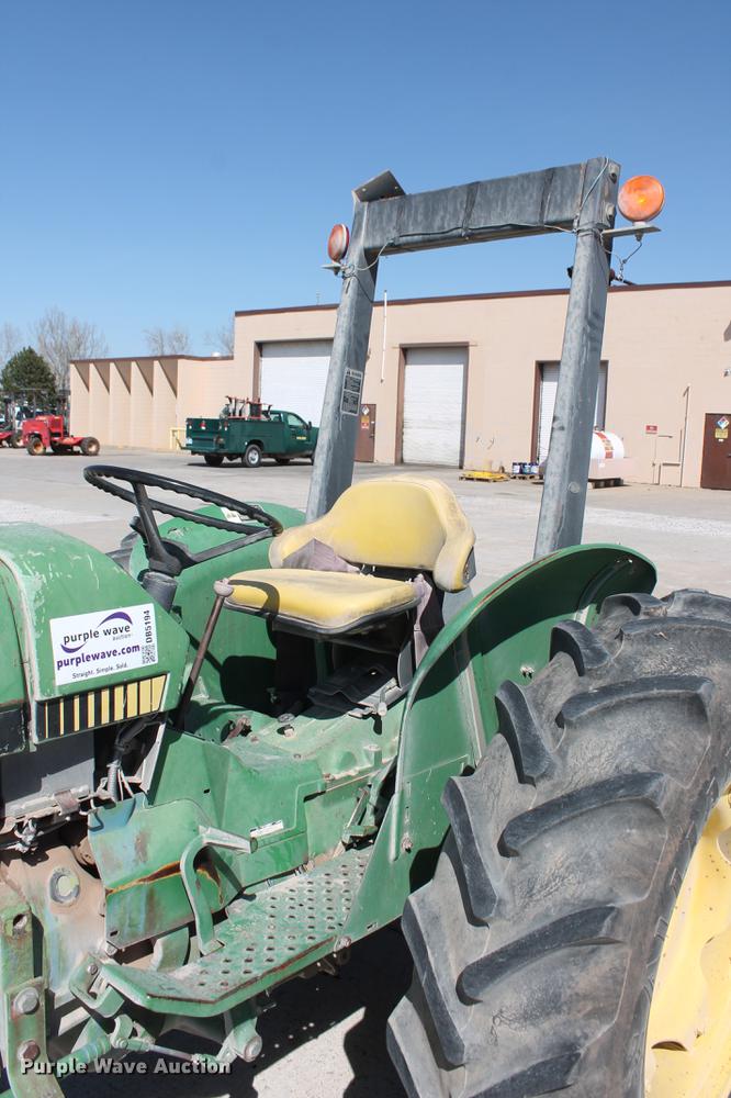 image for item DB5194 1990 John Deere 2155 tractor