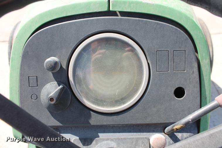 image for item DB5194 1990 John Deere 2155 tractor