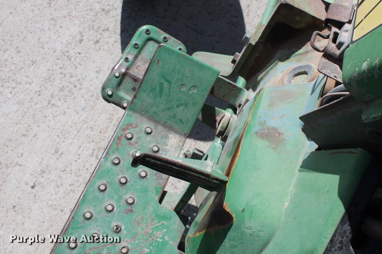 image for item DB5194 1990 John Deere 2155 tractor