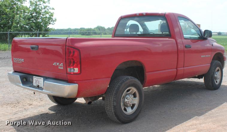 image for item DB5210 2004 Dodge Ram 2500HD SLT pickup truck
