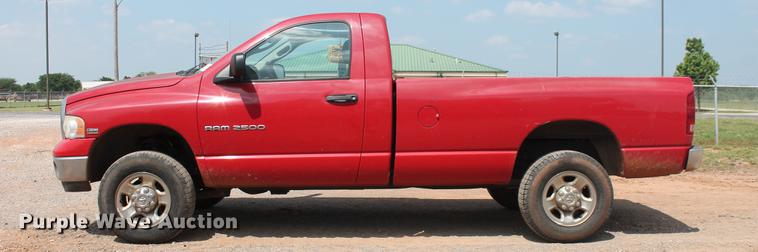 image for item DB5210 2004 Dodge Ram 2500HD SLT pickup truck