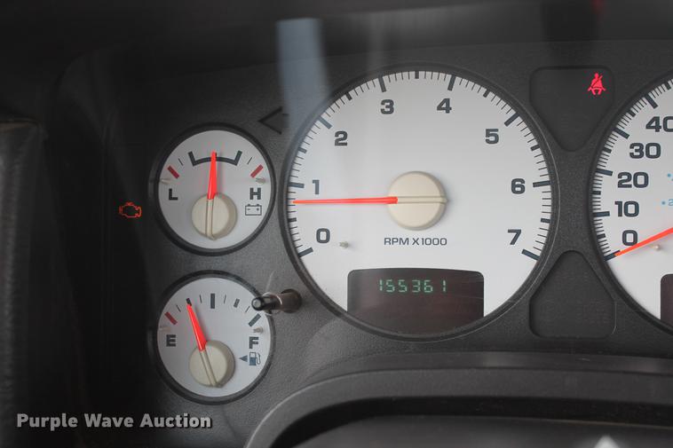 image for item DB5210 2004 Dodge Ram 2500HD SLT pickup truck