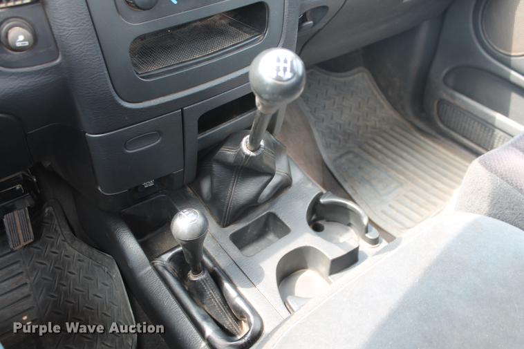 image for item DB5210 2004 Dodge Ram 2500HD SLT pickup truck