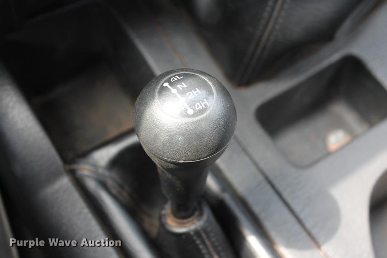 image for item DB5210 2004 Dodge Ram 2500HD SLT pickup truck