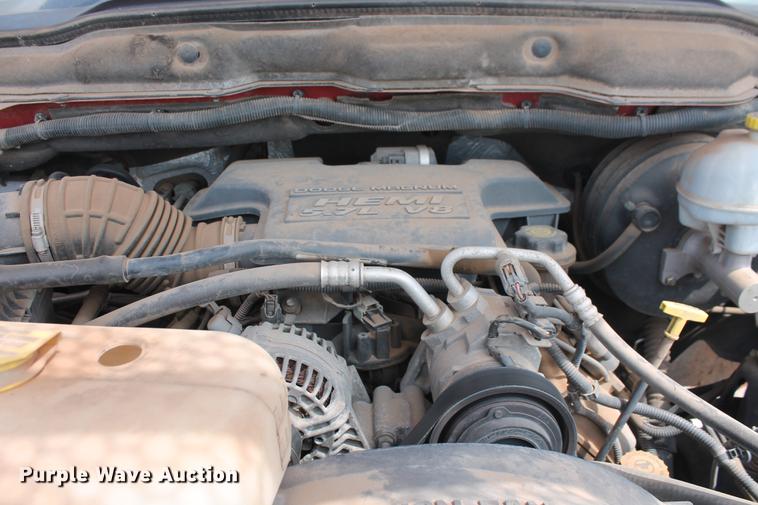 image for item DB5210 2004 Dodge Ram 2500HD SLT pickup truck