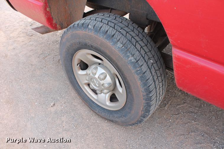 image for item DB5210 2004 Dodge Ram 2500HD SLT pickup truck