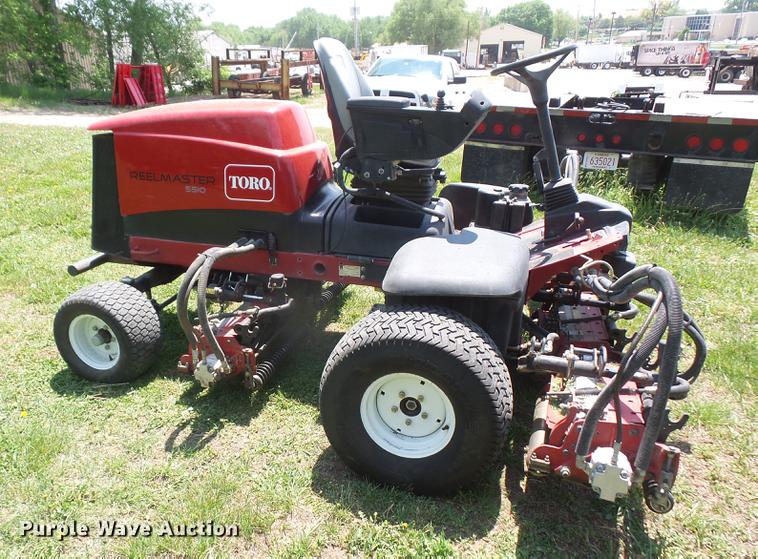 image for item DB6065 2007 Toro Reelmaster 5510 reel mower