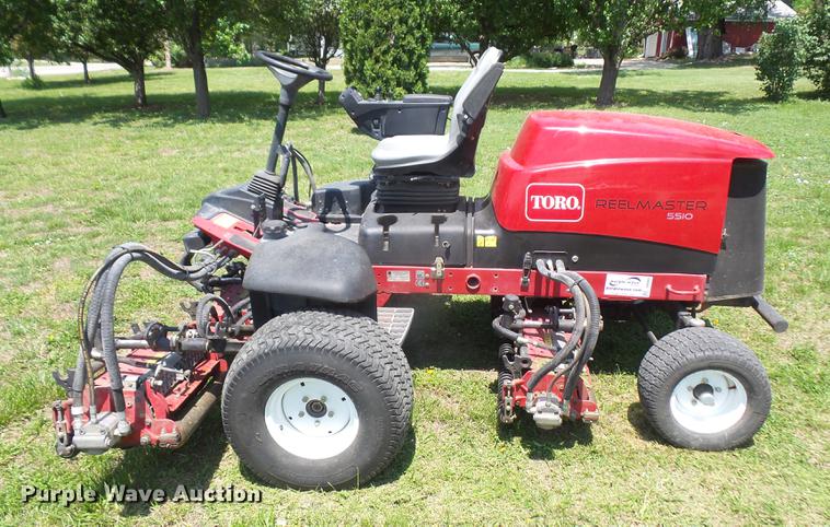 image for item DB6065 2007 Toro Reelmaster 5510 reel mower