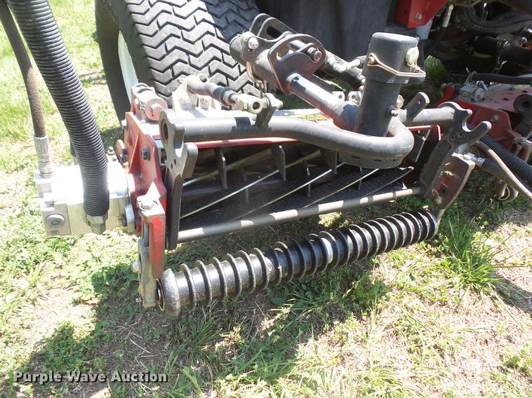 image for item DB6065 2007 Toro Reelmaster 5510 reel mower