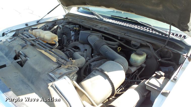 image for item DC4197 2002 Ford F350 Super Duty SuperCab pickup truck