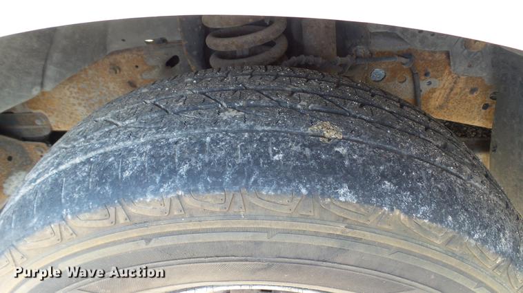 image for item DC4197 2002 Ford F350 Super Duty SuperCab pickup truck