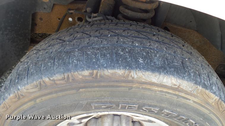 image for item DC4197 2002 Ford F350 Super Duty SuperCab pickup truck