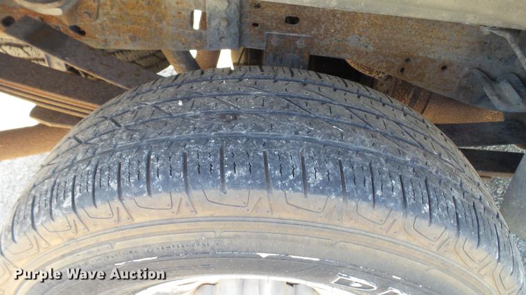 image for item DC4197 2002 Ford F350 Super Duty SuperCab pickup truck